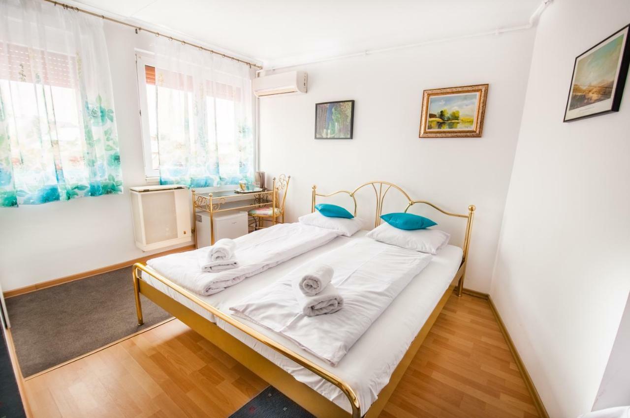 Апартаменты Apartament Tribunei Сибиу Экстерьер фото